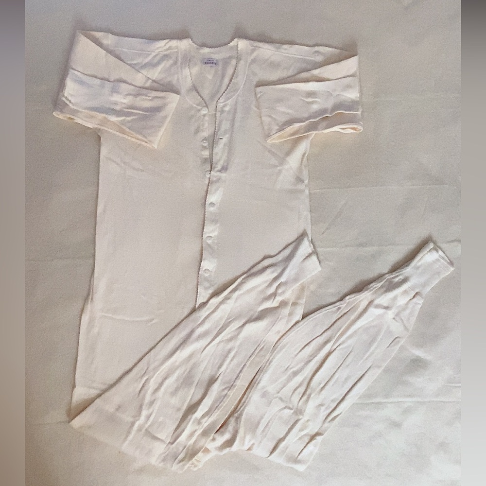 VTG Button front onzie long John one piece suit in creme vintage men’s size XL